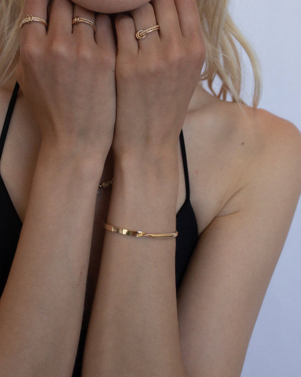 Paradigm Design - Reverse Cuff: Gold Filled / O/S